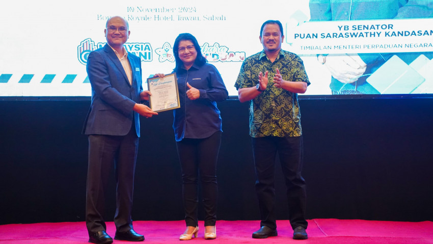 WhatsApp_Image_2024-11-10_at_160406