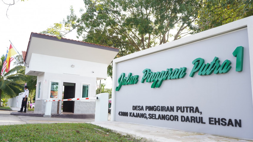 WhatsApp_Image_2024-12-14_at_122056