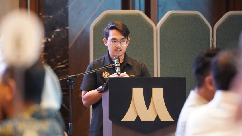 WhatsApp_Image_2025-12-08_at_210600