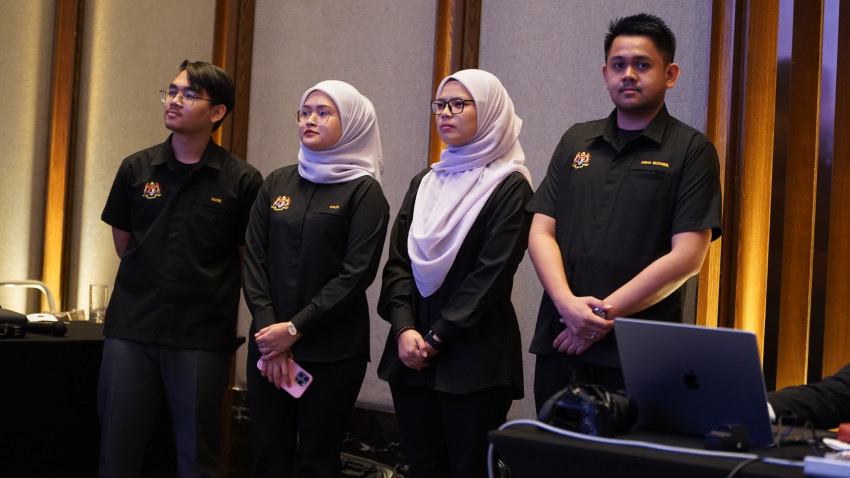 WhatsApp_Image_2025-12-08_at_210602_1