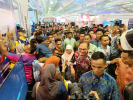 Lawatan YAB Dato' Seri Anwar Ibrahim,  Perdana Menteri Malaysia ke Reruai Kementerian Perpaduan Negara sempena Program Setahun Bersama Kerajaan MADANI