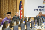  Sesi Perbincangan Hala Tuju Jabatan Muzium Malaysia  dan Arkib Negara Malaysia kepada YB Datuk Aaron Ago Dagang, Menteri Perpaduan Negara 