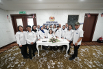 Kunjungan daripada ahli-ahli Kelab Kecergasan Tarian Komuniti Kuching ke Kementerian Perpaduan Negara